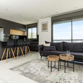 Luxury 3 Bedrooms apartment in Baka
