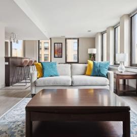 2BR Downtown Luxury Getaway, hotel a Detroit