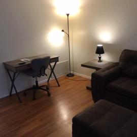 Quiet townhouse close to Fort Sill!
