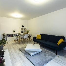 Aparthotel West Marina Cluj - parcare gratuita, self check in 24h, Cluj Arena 10 minute!