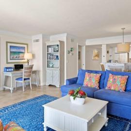 Harbour Tower 414 - Gorgeous Renovated 2 Bedroom Residence, hotel in Fort Myers