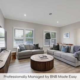 Paradise on Prince - Sleek & Stylish, Dog Friendly