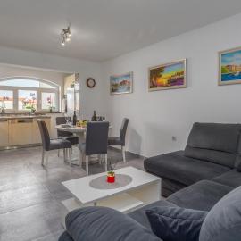 Apartman Daniel, hotel em Tar