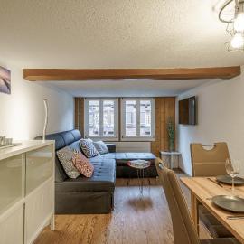 Viesnīca StayBrienz - Lake Brienz Holiday Apartment pilsētā Brienca