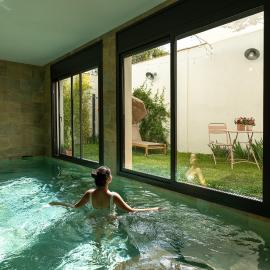 Loft Spa Piscina Climatizada, Cine y Parking, hotel em Figueres
