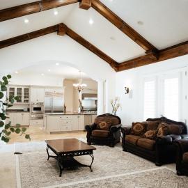 Large & Spacious Home, Sleeps 23+ near SLC, hotelli kohteessa South Jordan