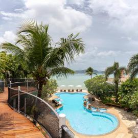 Aochalong Villa Resort & Spa - SHA Plus、シャロンのホテル