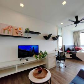 Landmark2 Spacious Studio w Wi-Fi Netflix, Hotel in Kajang