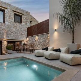 Villa Esteria, hotell i Gerani