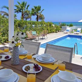 Villa Ivory - Seafront, hotel Ajía Nápában