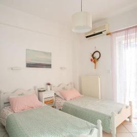 A3 - Tzitzifo Apartment