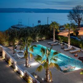 New Luxury Beach Villa