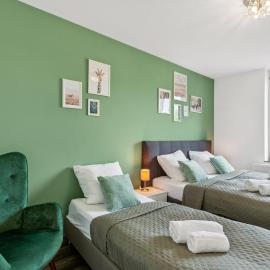 Elegant & Bright ~ Near Schalke 04 ~ Office ~ Free Parking!, hotel in Gelsenkirchen
