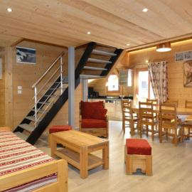 Spacieux 4 pièces avec mezzanine, balcon et parking, à 2 pas de Super-Châtel - 7 pers. - FR-1-676-25, hotell sihtkohas Châtel