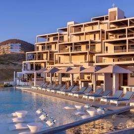 Oceanfront Condo, Stunning Views, Luxury Amenities, Hotel in El Pescadero