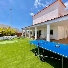 Villa Amorio a spacious modern getaway with a private heated pool & Sea Views