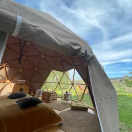 Dôme/insolite/parc régional du Pilat, hotel in Saint-Appolinard