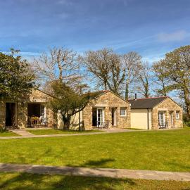 Sancreed House Cottages, Hotel in Penzance