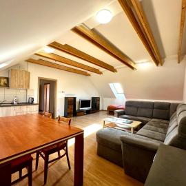 Hospůdka a Ubytování U Mitucha, Hotel in Ženklava