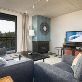 Trails End Easy Rest Condo: Ski In/Out, Stroll To Main Street