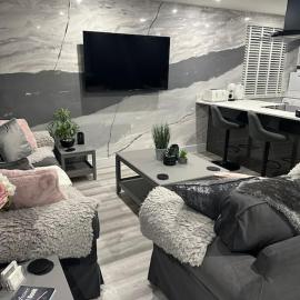 Luxury 2 bedroom apartment, hotell i Belper