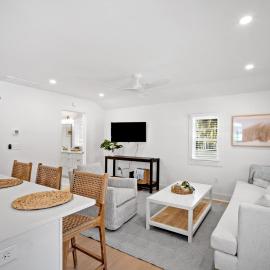 Newly Renovated Coastal Cottage - Downtown Beaufort