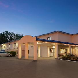 The Cayuga Inn at the Finger Lakes, hotel in Auburn