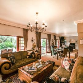 Tuareg Guest House: Midrand şehrinde bir otel