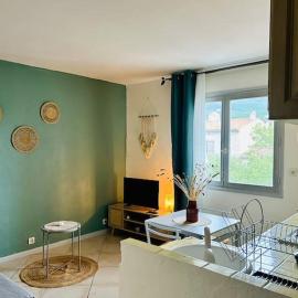 Le Studio Cosy *Place du village