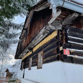 Malebná chalupa u Javorníku na Šumavě、Vacovのホテル