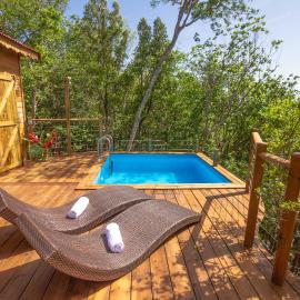 Au Jardin Des Colibris Ecolodge&Spa, viešbutis mieste Deshaies