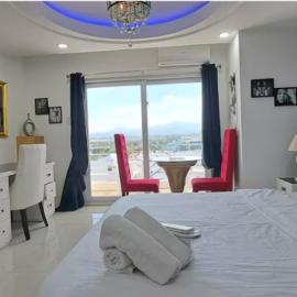 Kandi 1,2,3 Palace Rentals Studio