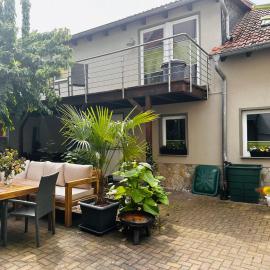 Jena में, होटल Idyllisches Haus Ferienwohnung in Jena direkt an der Saale