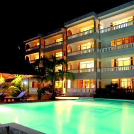Nightingale Apartments Hotel Mombasa, hótel í Shanzu