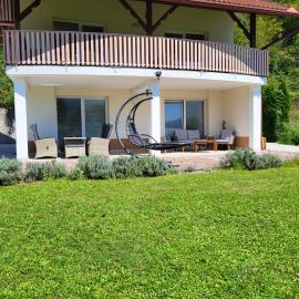 Soča House, hotel in Kobarid