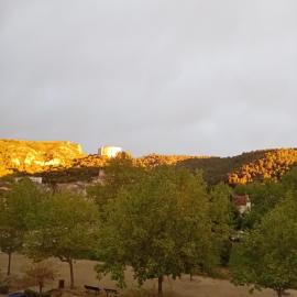 T3 campagne Aix-en-Provence, Hotel in Meyrargues