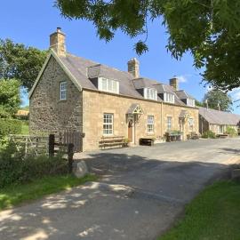 Castle Cottage, Press Mains Farm Cottages - Dog Friendly