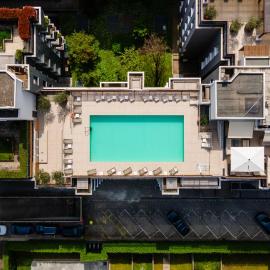 Hotel Como โรงแรมในโกโม