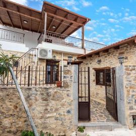 Luxury Limnes Village House