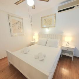 Kavouri Seaside 85sqm Apartment 5' from the beach