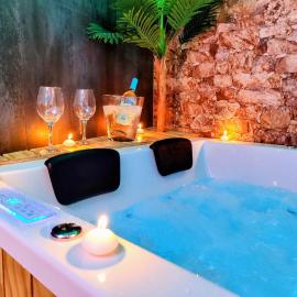 El Deseo, hotel u gradu 'Zuheros'