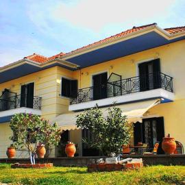 Guesthouse Bizani, hotel in Neo Mpizani