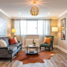 ATL Downtown 2BR King Bed Free Parking LM1008, hotel v destinaci Atlanta