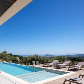 Villa Aglaea - Saltwater Pool & Amazing Seaview!