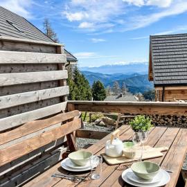 Apartment Stieglitz by Interhome、ホーホのホテル