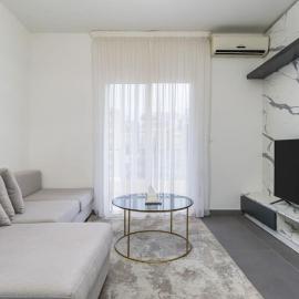 Luna 2-BR in Mar Mikhael