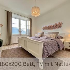 Apartment Perlmutt mit Balkon, готель у місті Гузум