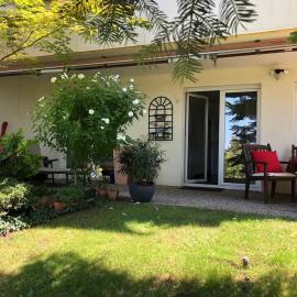 Ferienwohnung mit Terrasse im Grünen mit Sauna nahe Altstadt