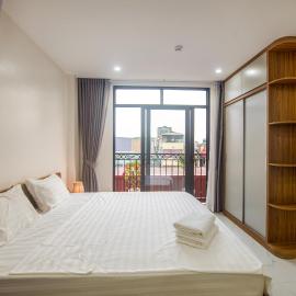 Lily Home - Confetti Apartment Nguyễn Công Trứ: Hanoi şehrinde bir otel