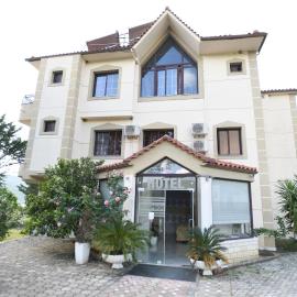 Hotel Ago, hotel a Berat